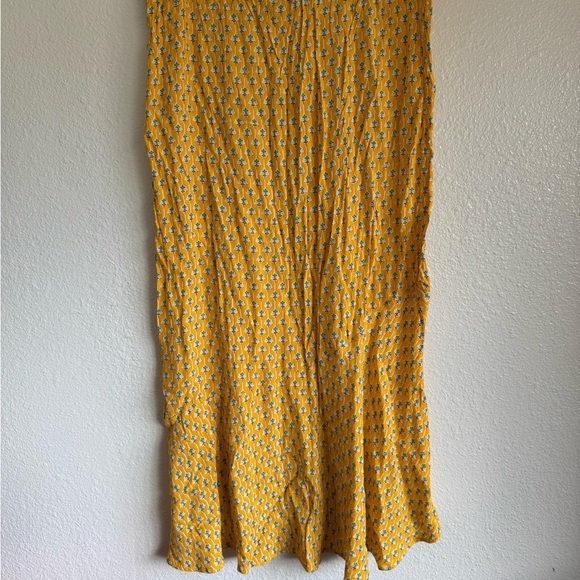 RHODE x Target Dainty Lotus Print Midi Skirt Size Large - Picture 6 of 8